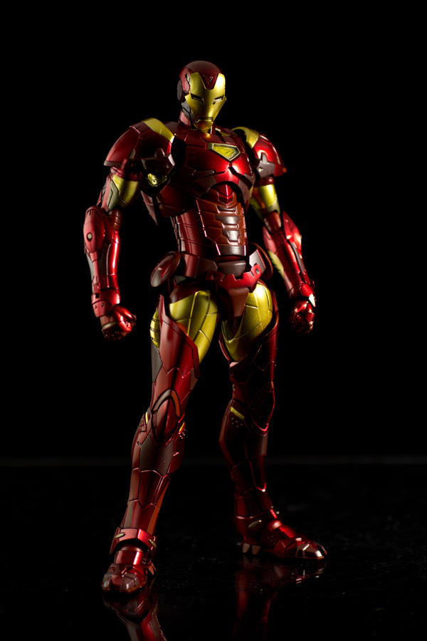 直営店にて発売致します 千値練 RE:EDIT IRON MAN #02 Extremis Armor