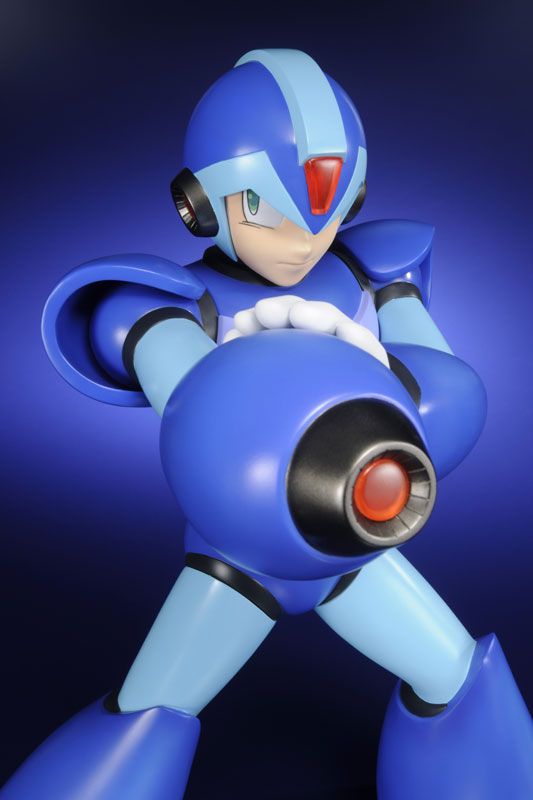 X-PLUS TOYS 2015年6月發售: PVC Figure Gigantic Series 《ROCKMAN X